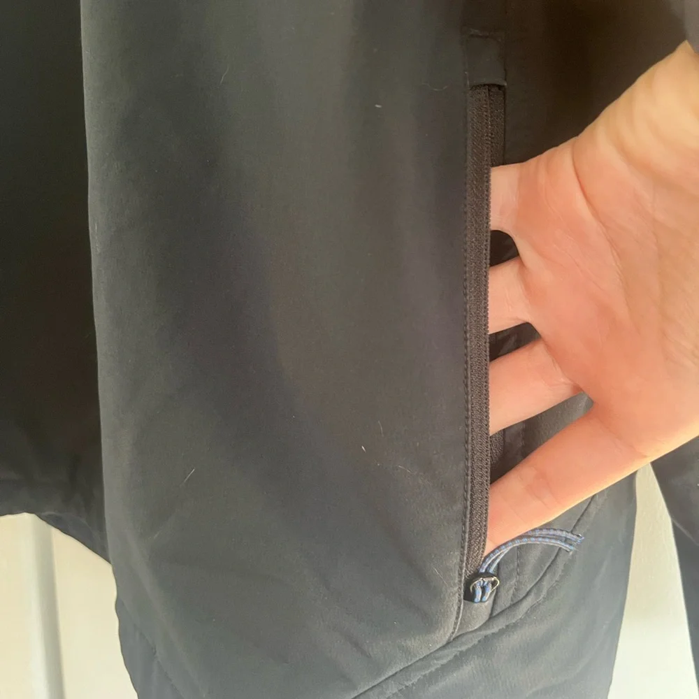 Merrel rain pull over - Picture 3 of 4
